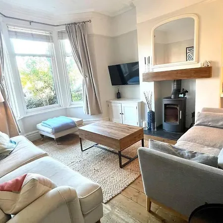 A Wonderful And Cosy Townhouse In