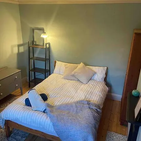 A Wonderful And Cosy Townhouse In